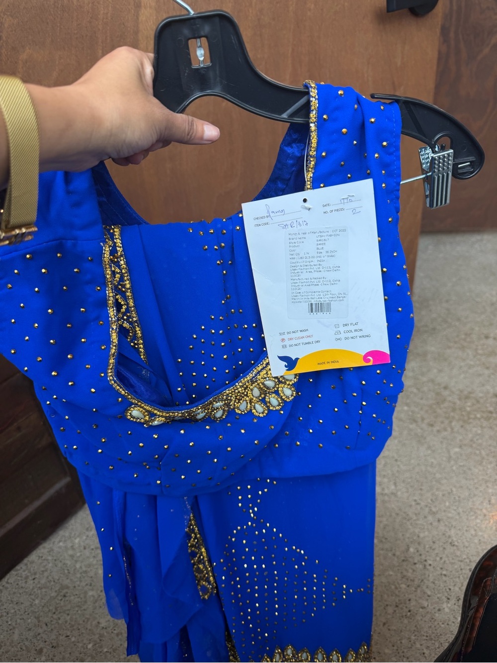 NWT Royal Blue Embellished Saree / Ethnic
Wear Set with Gold Beading  2 pices